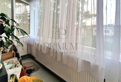 Apartament cu 4 camere decomandat în Steaua