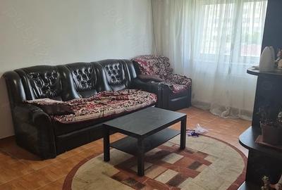 Apartament cu 3 camere decomandat, mobilat în Gorjului - 1