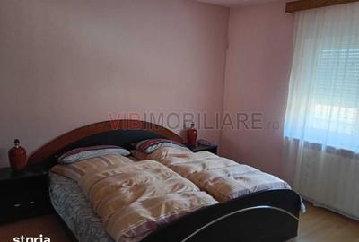 Casă cu 4 camere cu Teren 350 Mp în Central