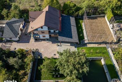 Casă cu Teren 1800 Mp în Răzvad