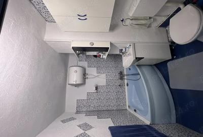 Apartament cu 3 camere în Central - 1