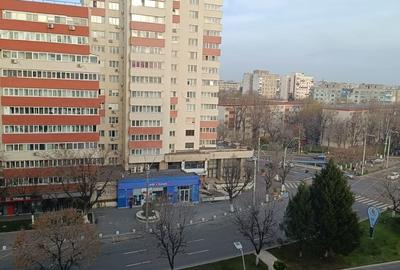 Garsonieră semidecomandată în Alexandru Obregia - 1