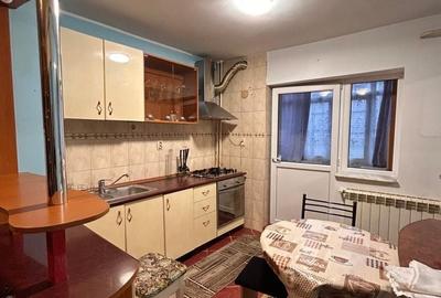 Apartament cu 2 camere semidecomandat în Obcini