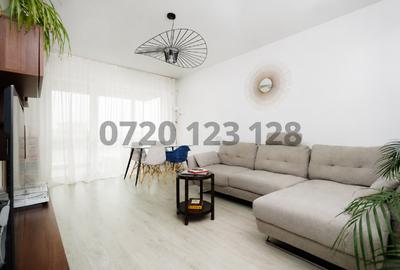 Apartament cu 2 camere semidecomandat, mobilat în Central
