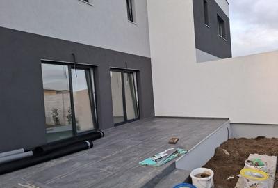 Casă cu 4 camere în Dumbrăvița - 6