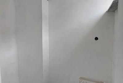 Garsonieră decomandată în Central - 1
