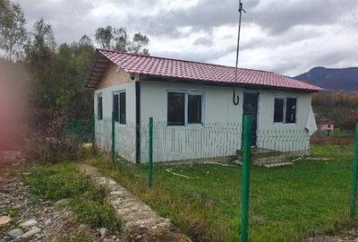 Teren de 530 mp, în Central - 8