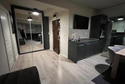Apartament cu 2 camere decomandat în 9 Mai