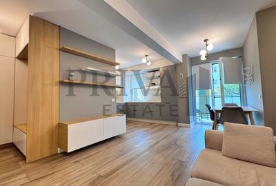 Apartament cu 2 camere semidecomandat, mobilat în Girocului