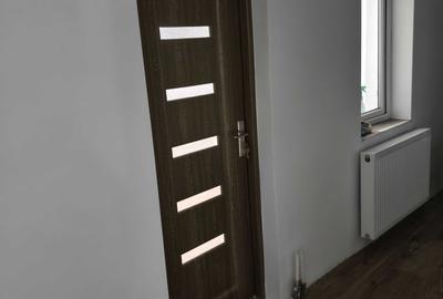 Casă cu 4 camere cu Teren 1000 Mp în Central