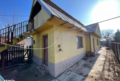 Casă cu 4 camere în Bragadiru