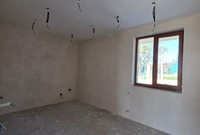 Casă cu 5 camere cu Teren 500 Mp în Podgoria - 7