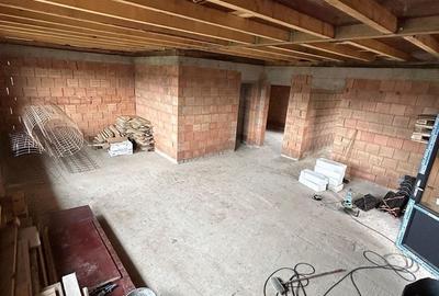 Casă cu 3 camere în Câmpenești - 6