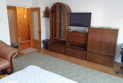 Garsonieră decomandată în Bartolomeu - 4