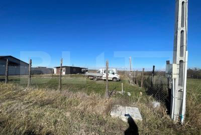 Teren de 1200 mp, în Bucovăț