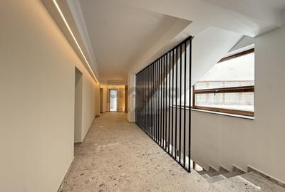 Apartament cu 2 camere decomandat în Tractorul - 20