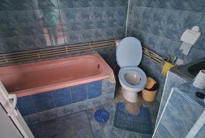 Casă cu 2 camere cu Teren 909 Mp în Central