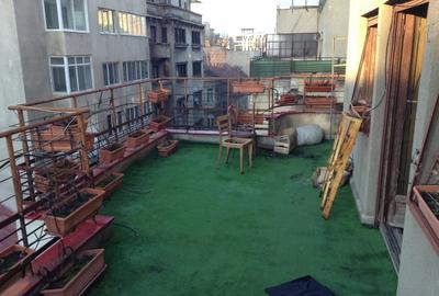 Apartament cu 5 camere decomandat în Universitate - 2