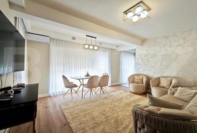 Apartament cu 3 camere decomandat, mobilat în Central