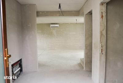 Casă cu 4 camere cu Teren 300 Mp în Central - 19