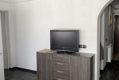 Apartament cu 2 camere în Florești