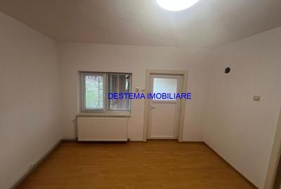 Casă cu 3 camere cu Teren 750 Mp în Valu lui Traian - 10