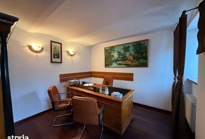 Spațiu comercial, de 90 mp, în Central - 1