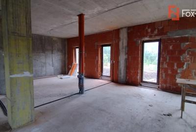 Spațiu comercial, de 156 mp, în Freidorf