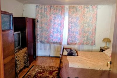 Casă cu 4 camere cu Teren 1800 Mp în Chizătău - 10