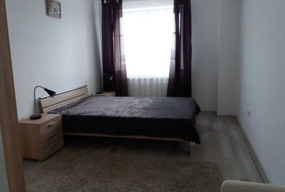 Apartament cu 3 camere decomandat în 13 Decembrie - 3