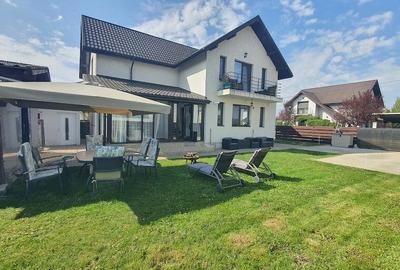 Casă cu 5 camere cu Teren 450 Mp în Crevedia - 1