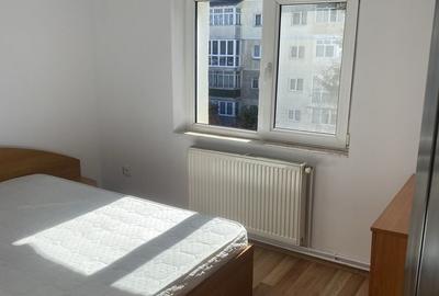 Apartament cu 3 camere decomandat în Central - 2