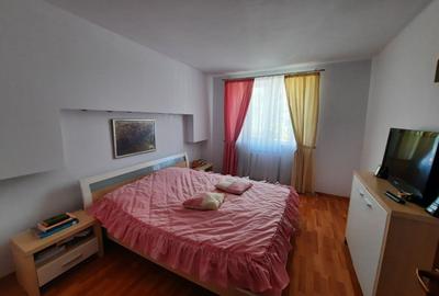 Apartament cu 3 camere semidecomandat, mobilat în Mărăței - 2