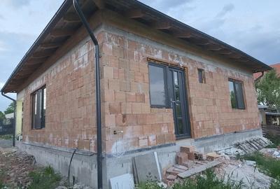 Casă cu Teren 23 Mp în Dedrad - 10