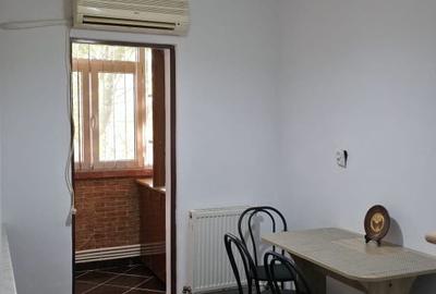 Apartament cu 2 camere decomandat în Central - 3