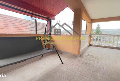 Casă cu 6 camere cu Teren 2500 Mp în Bogdănești - 4