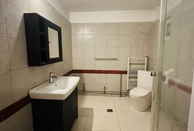Casă cu 4 camere în Central - 19
