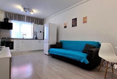 Apartament cu 2 camere semidecomandat în Apărătorii Patriei