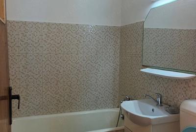 Apartament cu 2 camere decomandat în Titan - 3