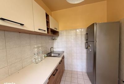 Apartament cu 2 camere semidecomandat în 1 Mai