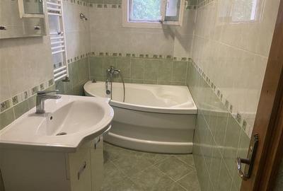 Apartament cu 3 camere decomandat, mobilat în Central - 15