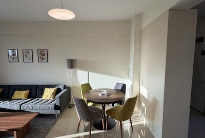 Apartament cu 2 camere semidecomandat, mobilat în Băneasa