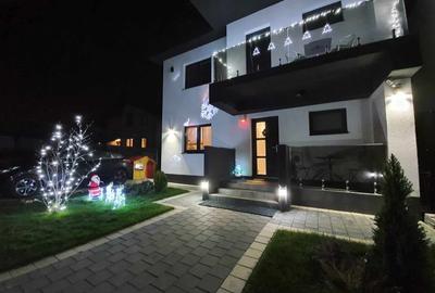 Casă cu 4 camere cu Teren 333 Mp în Central - 5