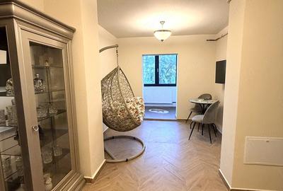 Apartament cu 2 camere decomandat în Nicolina