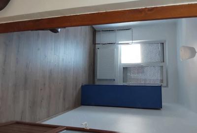 Apartament cu 3 camere decomandat în Micro 6 - 1
