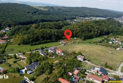 Teren de 500 mp, în Corunca