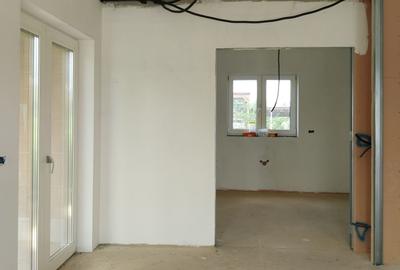 Casă cu 3 camere cu Teren 413 Mp în Cetate - 13