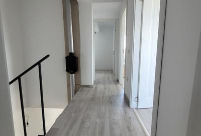 Casă cu 4 camere cu Teren 500 Mp în Sânpetru - 8