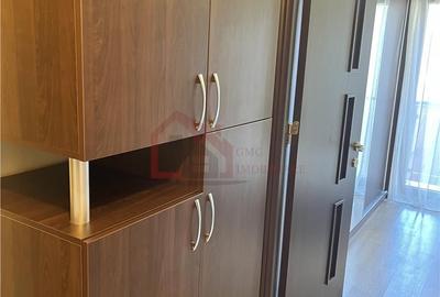 Apartament cu 2 camere decomandat, mobilat în Tei