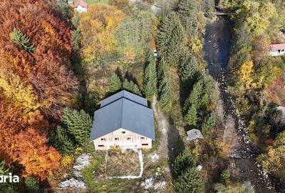 Casă cu Teren 7000 Mp în Porumbacu de Jos - 3